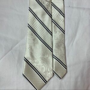 Express design studio off white tie